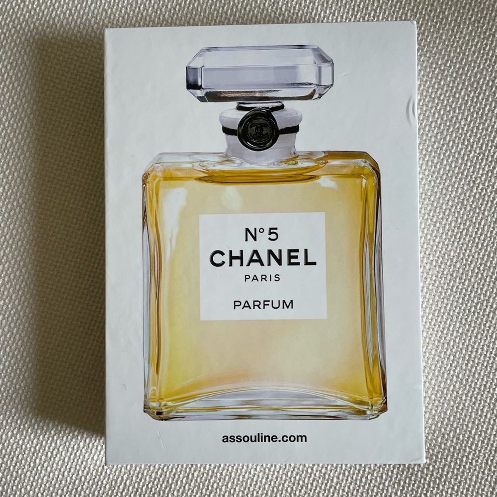 Coffee Table Book Assouline - Channel - Picture 2 of 5